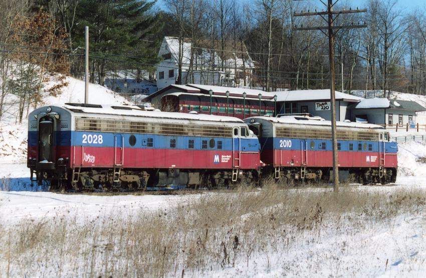 Photo of FL9's at Cooperstown Junction