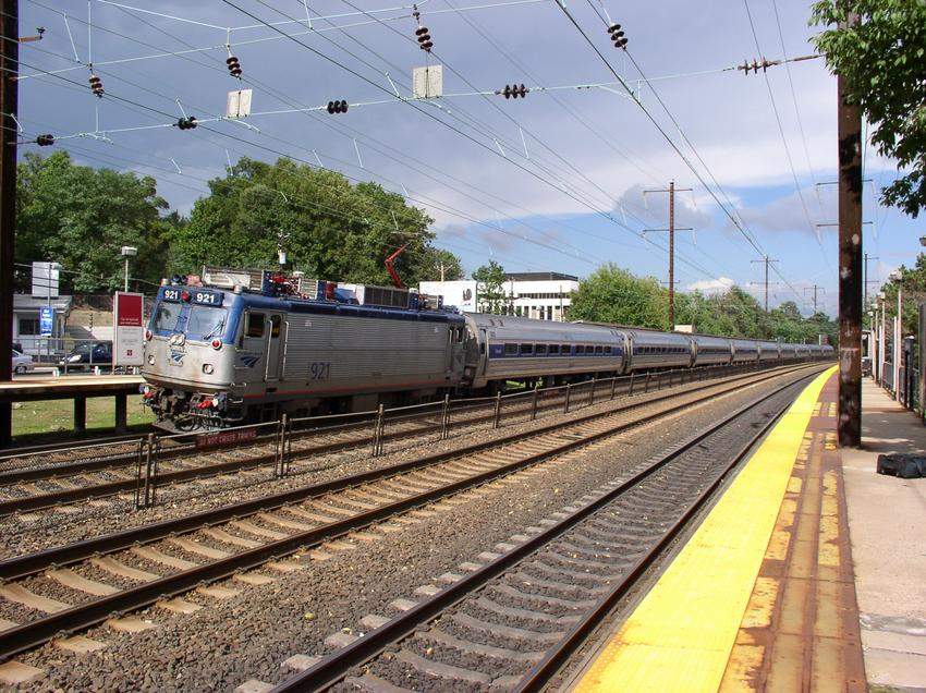 Photo of Southbound Acela Regional stops at Metropark, NJ