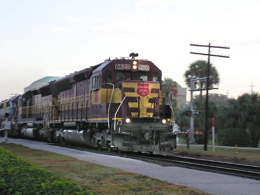 Photo of WC SD45's in Florida