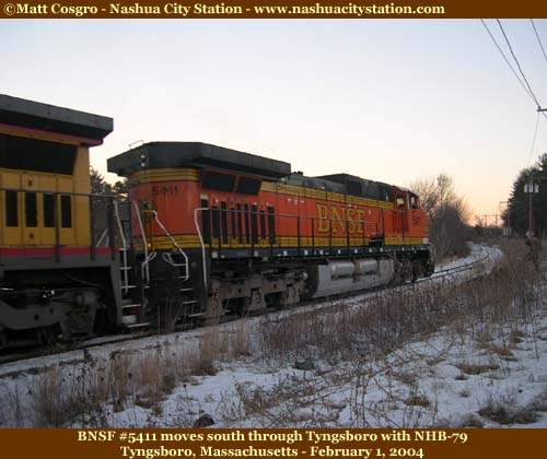 Photo of BNSF #5411 South on the Coal Train