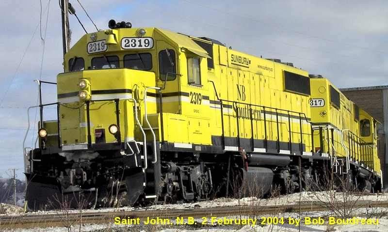 Photo of NB Southern 2319 and 2317
