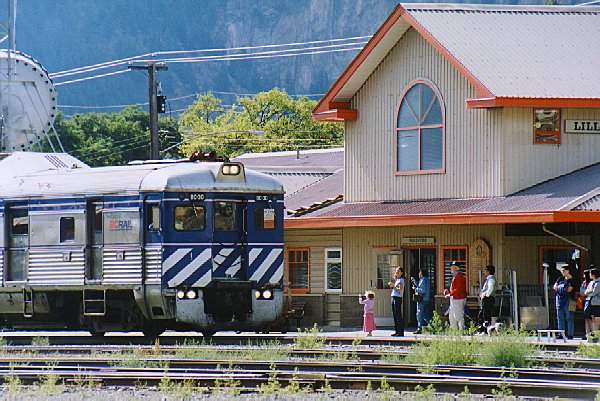 Photo of BC Rail RDC #30 arrives at Lilloet, BC on Aug. 22, 2002