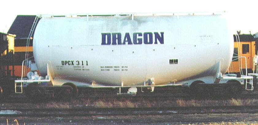 Photo of Unique hopper cars belonging to Dragon