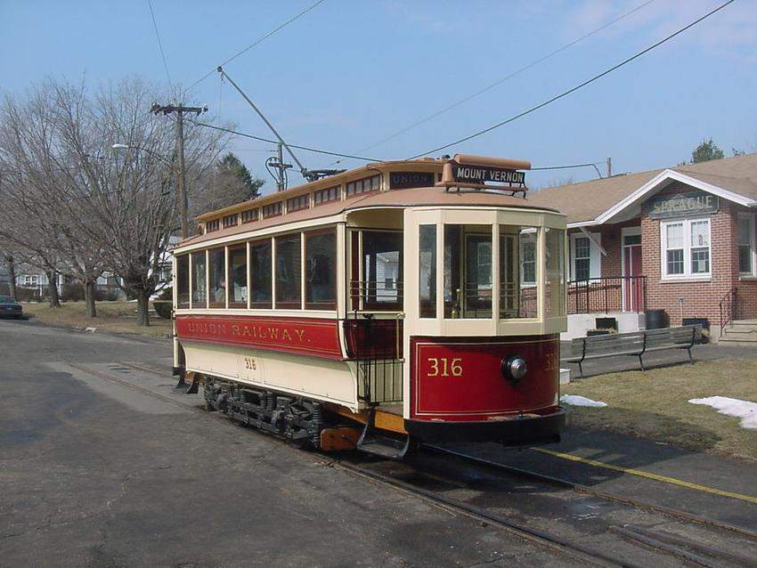 Photo of Union Railway Car #316 at Shoreline Trolley Museum
