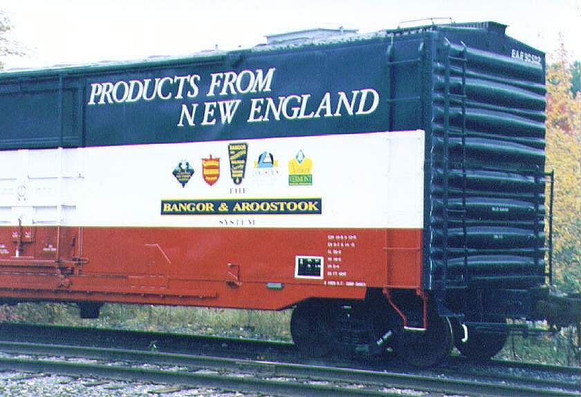 Photo of Bangor & Aroostook grain loading box cars