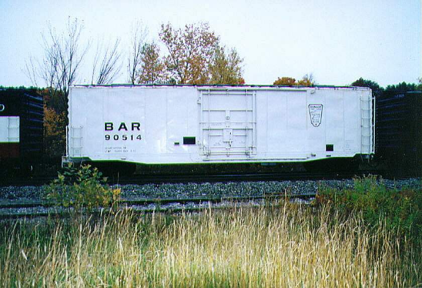 Photo of BAR grainloading box cars