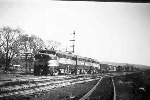 Photo of Westbound freight drag at Hinsdale 1947