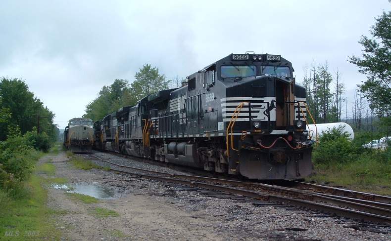 Photo of NS 9689 at Bow, NH.