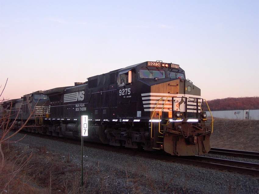 Photo of NS 9275 waits there turn.