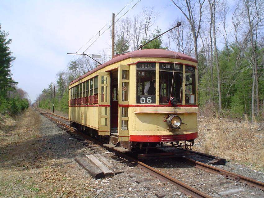 Photo of Car 2600 at end of line at the Connecticut Trolley Museum