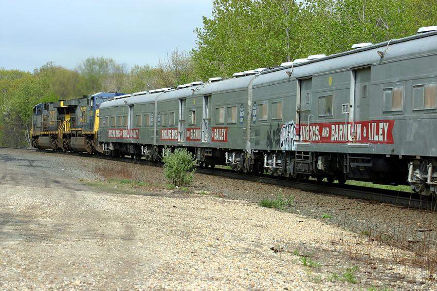 Photo of Red Unit RB&B Circus Train thru Charlton Depot 5/10/04