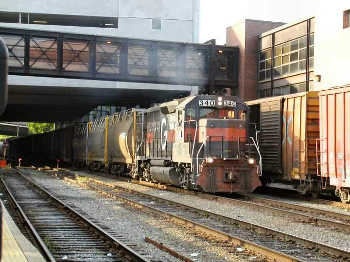 Photo of #340 eastbound at Lowell