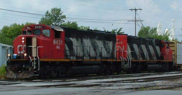 Photo of NECR train 324 led by two GP-40-2Ws leased  from RPMX