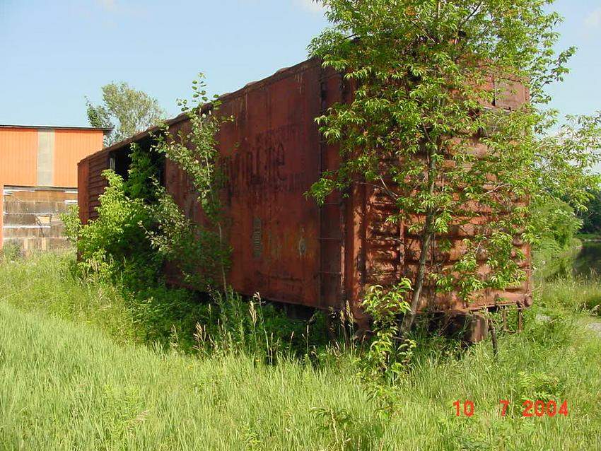 Photo of Abandoned Boxcar