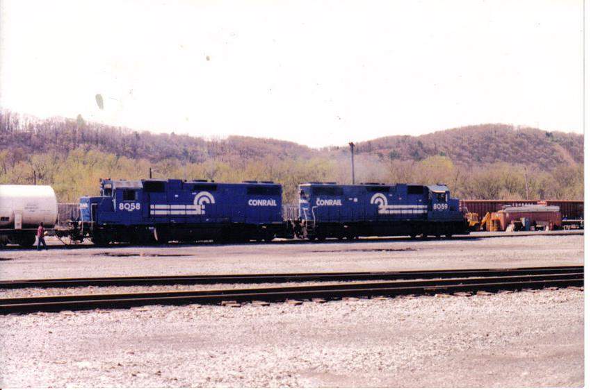 Photo of CR8058 and 8059