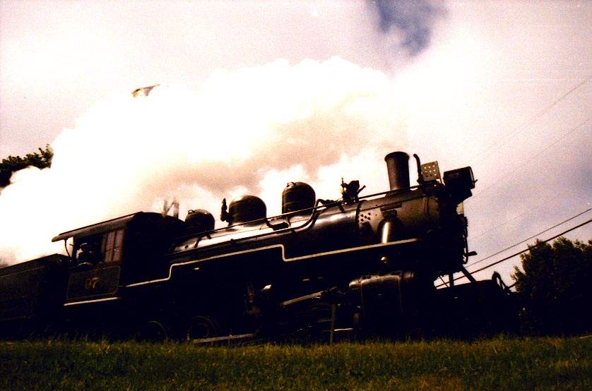 Photo of Valley RR #97 at the crossing