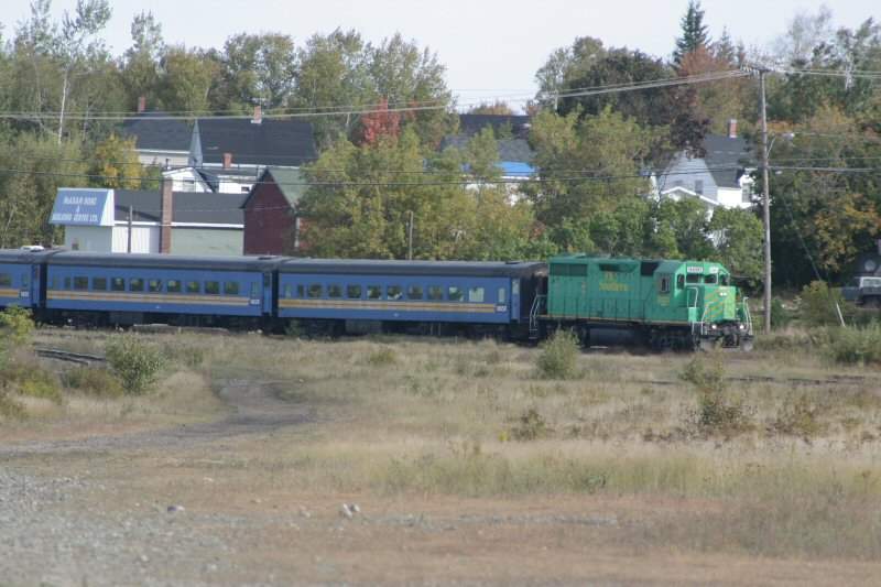 Photo of NB Southern Passenger Extra