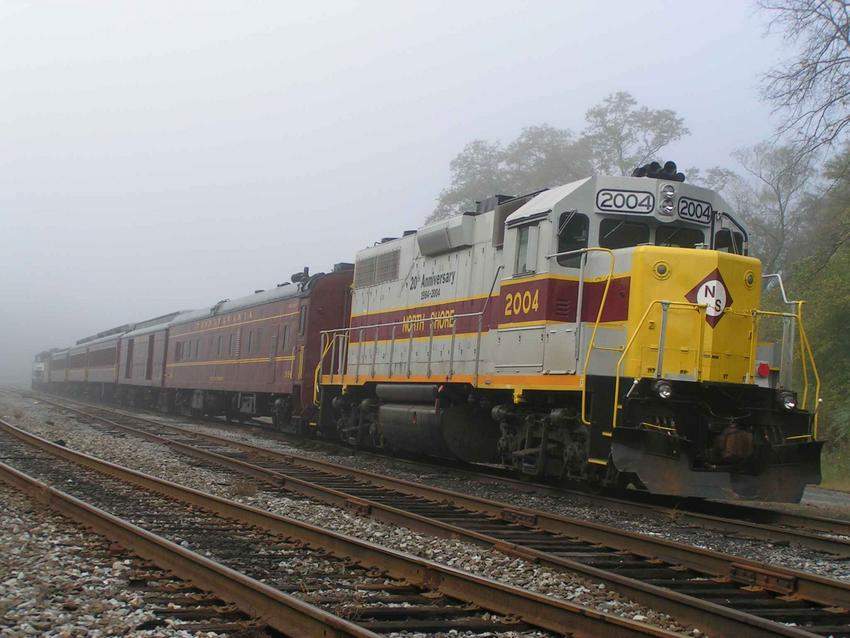 Photo of North Shore Railroad #2004 leads the Rail Feast Train