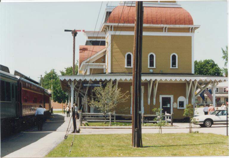Photo of 1992 view of Conway Scenic