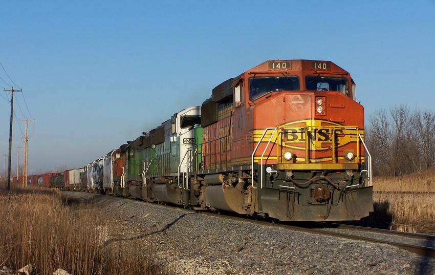 Photo of BNSF #140 GP60M on the BNSF Chicago to Kansas City Transcontinental Mainline