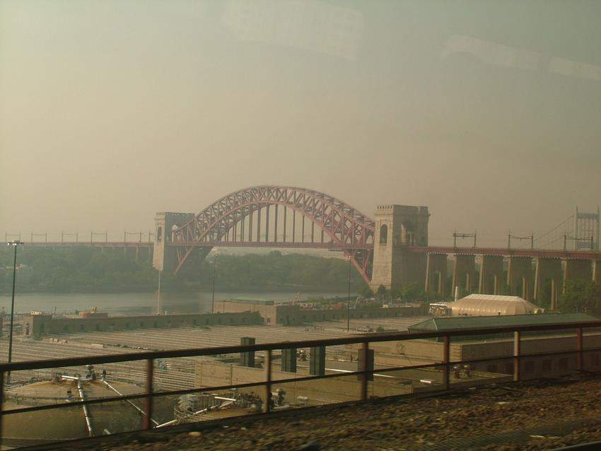 Photo of Hell Gate Bridge
