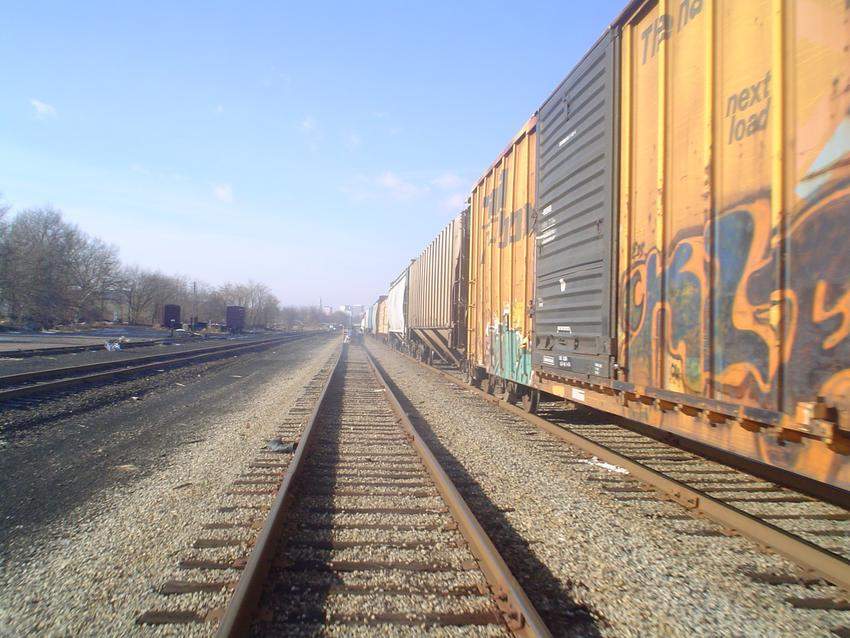 Photo of A stretch of freight cars