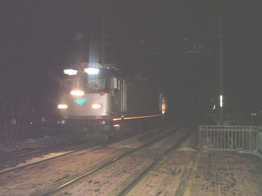 Photo of Amtrak AEM-7 902