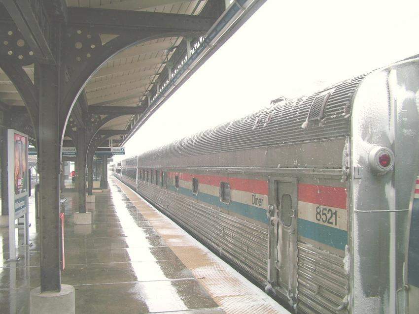 Photo of Amtrak Diner 8521