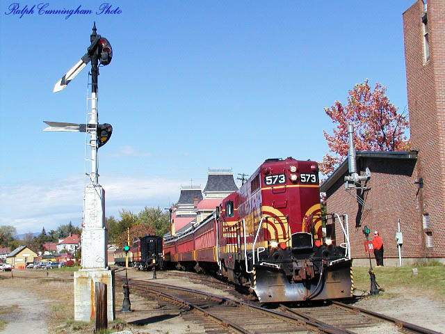 Photo of 573 @ the Station w/ The Valley Train