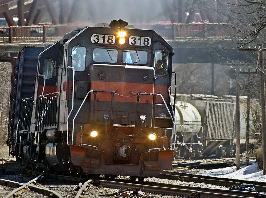 Photo of GRS 318 leads POMO West in Ayer