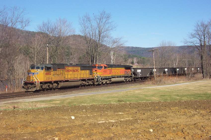Photo of Westbound Coal Train outlawed at Buckland