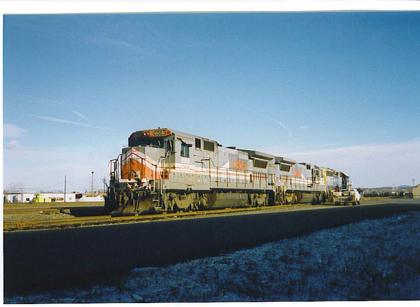 Photo of CSOR 8565 in CSX yard in West Springfield, MA