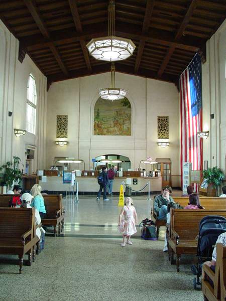 Photo of Interior view of San Jose Station