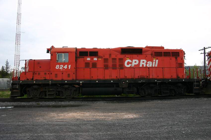 Photo of CP 8241 GP 9u Profile