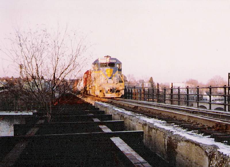 Photo of D&H 7312 at Waterford, NY, Feb. 1991