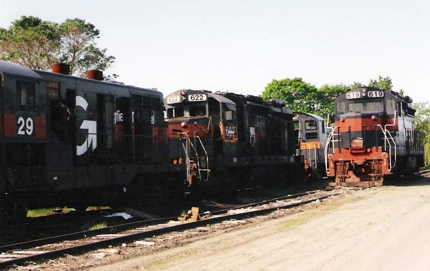 Photo of ST #619 and #622 in the Waterville Deadlines