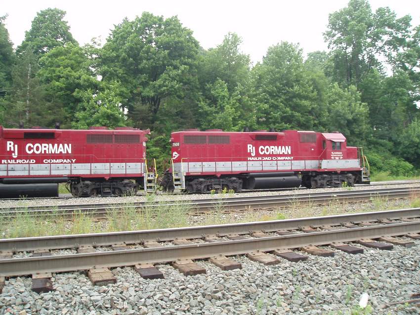 Photo of R.J. Corman engines idling at Cresson PA.
