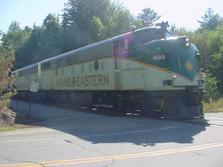 Photo of Maine Eastern Train 002 at Route 144 in Wiscasset