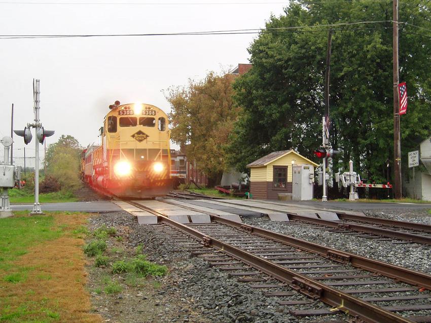 Photo of Reading Co. Tech. & Hist'l Society Excursion Train at Leesport, PA.