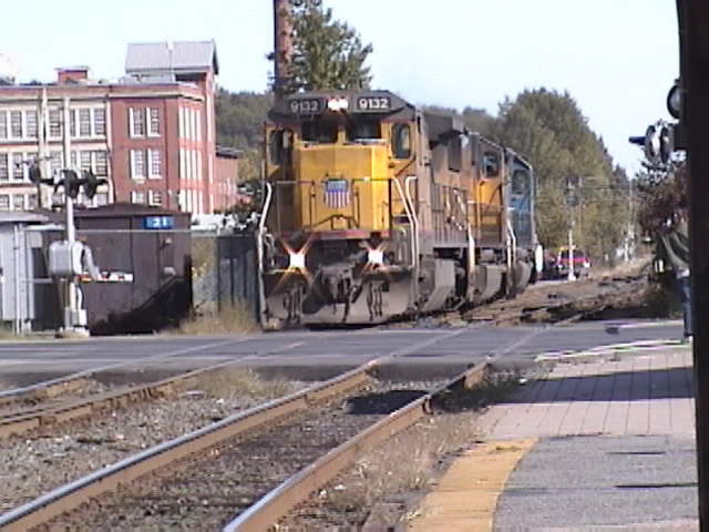 Photo of CSX train Q264 at Framingham, Ma