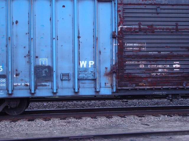 Photo of B&M boxcar assigned to woodpulp loading