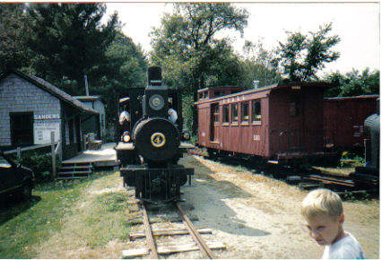 Photo of Train stopped at Sanders