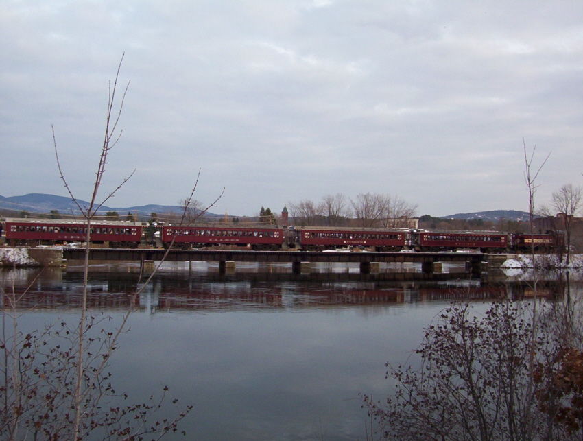 Photo of Laconia NH Santa Fund Train