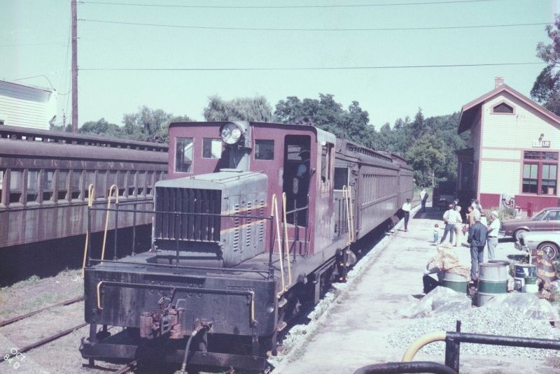 Photo of Vulcan Locomotive on the Berkshire Scenic