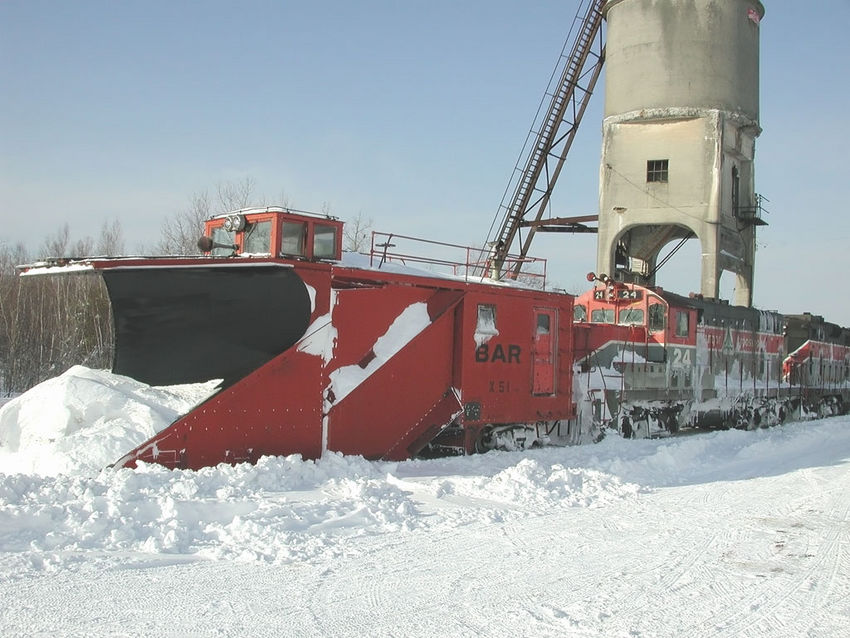 Photo of Ironroad BAR plow extra tied up at NMJ
