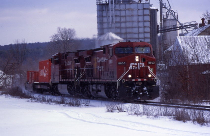 Photo of CP train #164 at Central Bridge NY.