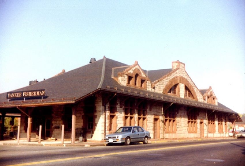 Photo of Framingham Station