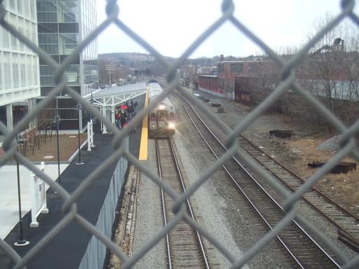 Photo of Inbound Train Stops at Lawrence Station