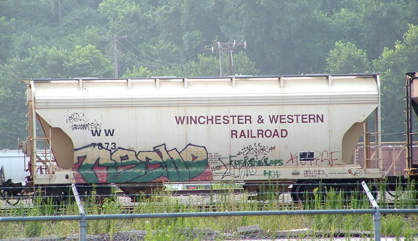 Photo of Winchester & Western Covered Hopper #7073
