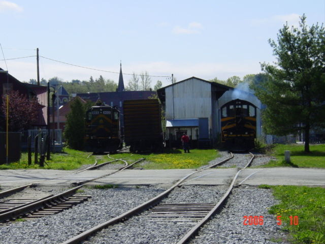 Photo of SWITCHING IN BARRE YARD